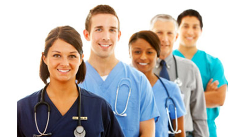 Lauree e lavoro in sanità. Gli infermieri i più richiesti, i farmacisti i più stabili, i medici i più pagati